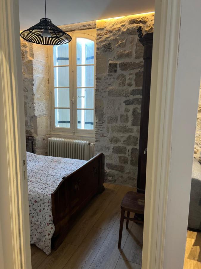 Le Beffroi Aparthotel Tournon-d'Agenais Bagian luar foto