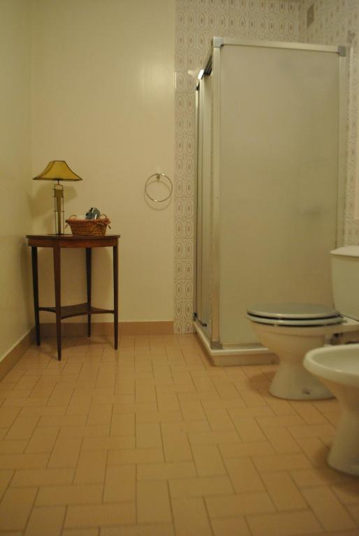 Le Beffroi Aparthotel Tournon-d'Agenais Ruang foto